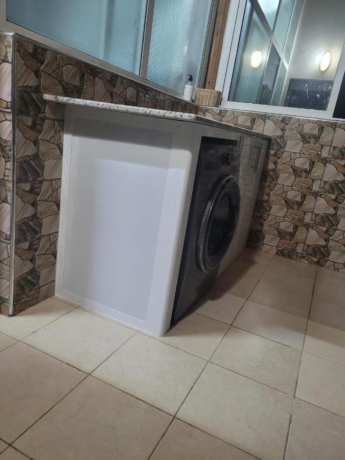 Elegant 2-Bedroom Tangiers City Appartment With Beautiful Terrace Eksteriør bilde